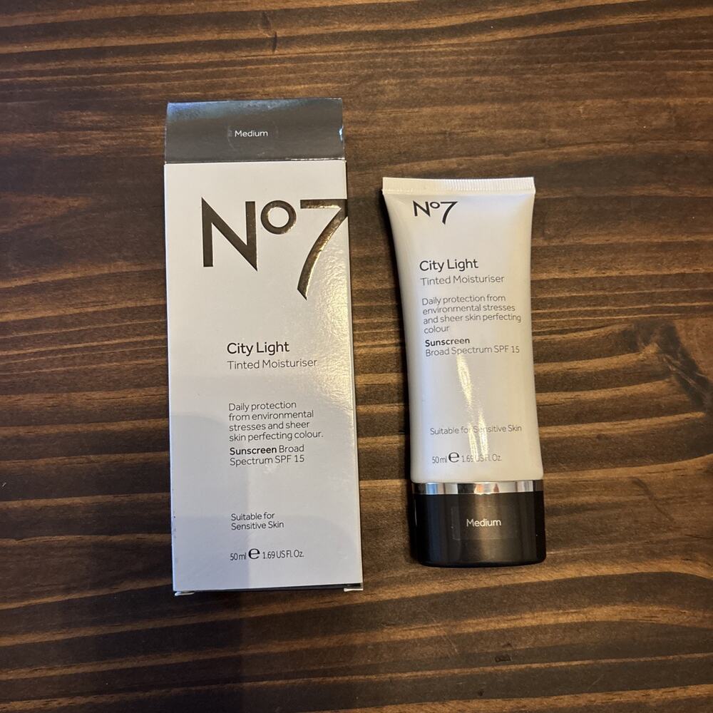 No7 City Light Tinted Moisturizer Medium SPF15 1.69oz Exp 9/2023